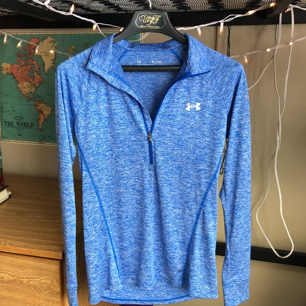 NWOT Blue Under Armour long sleeve